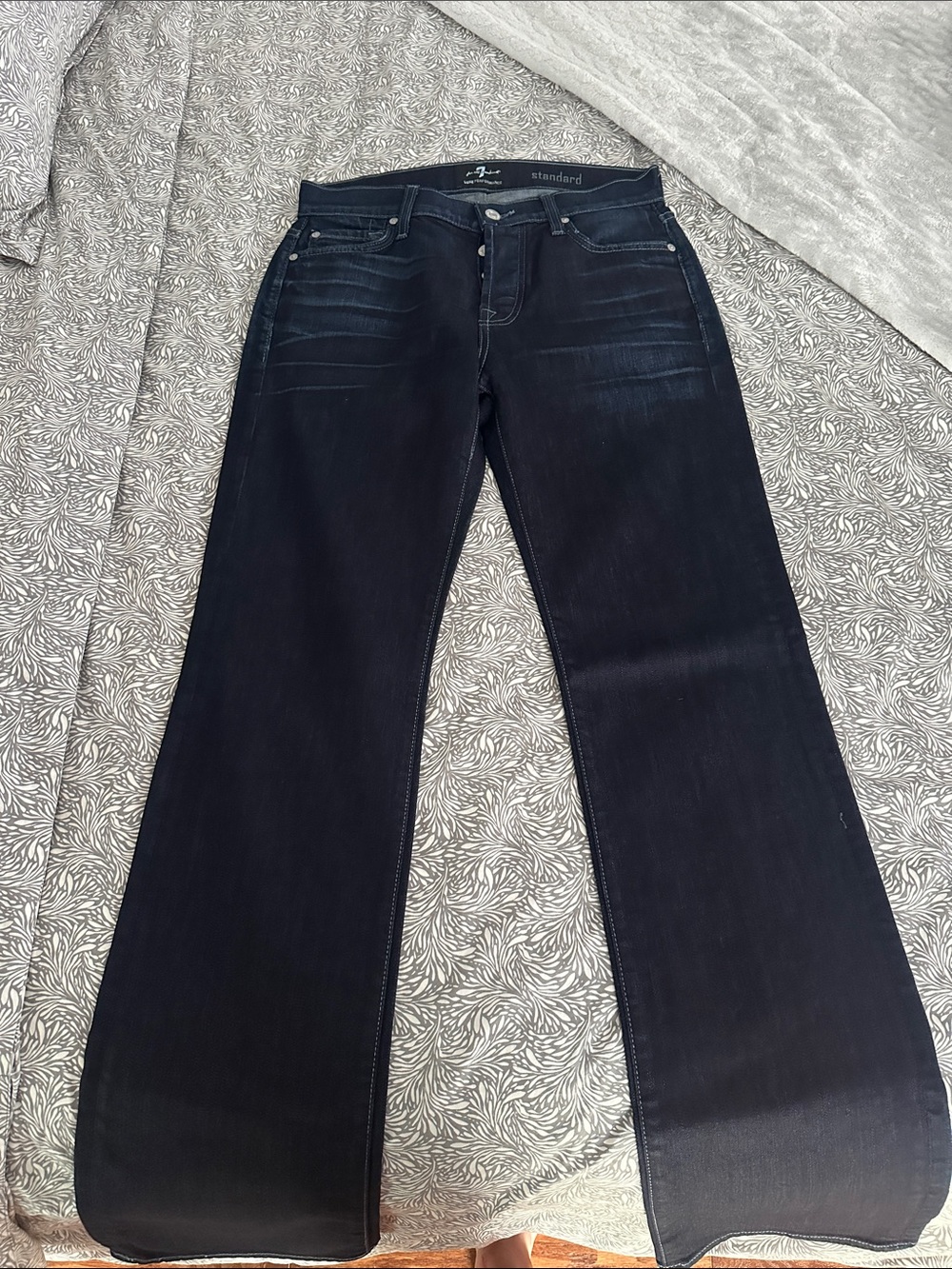 Men’s Dark Wash Jeans